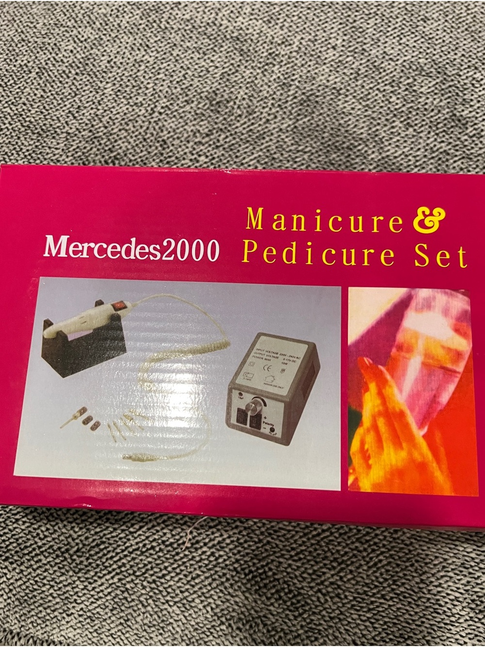 Mercedes 2000 Manicure and Pedicure Kit